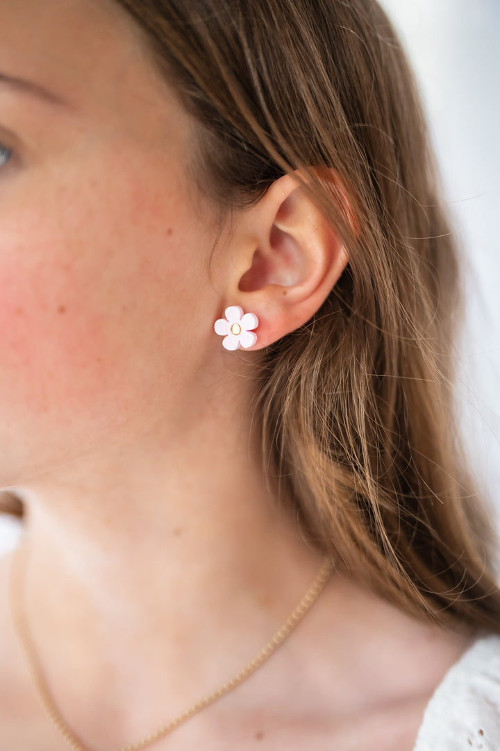 Daisy Stud Earrings