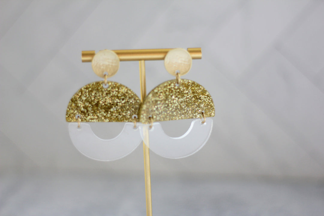 The Stella - Circle Gold Glitter Acrylic Earrings