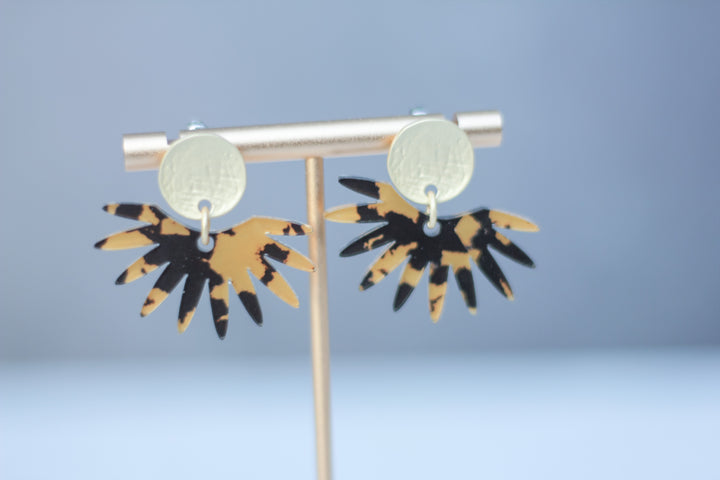 Acrylic Fan Stud Earrings